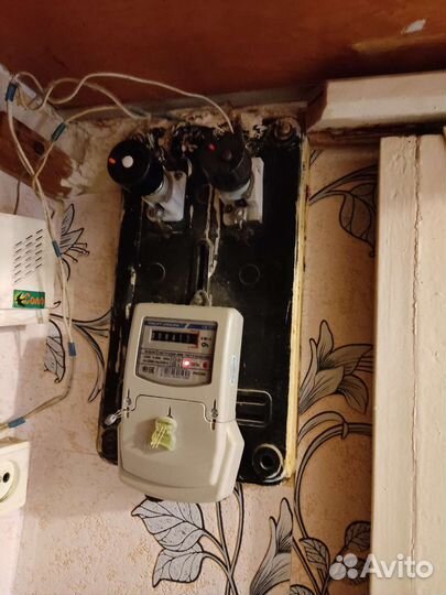 Вызов электрика. Устранение замыкания. Ремонт