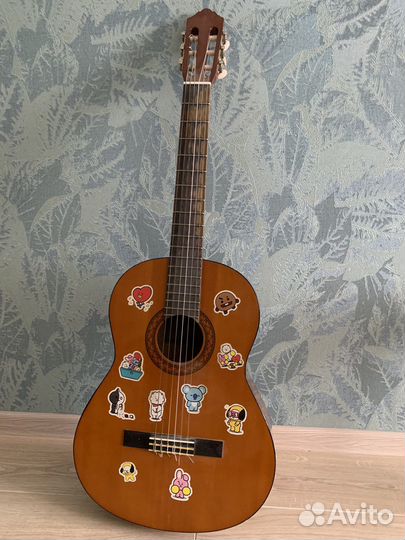 Классическая гитара yamaha c40
