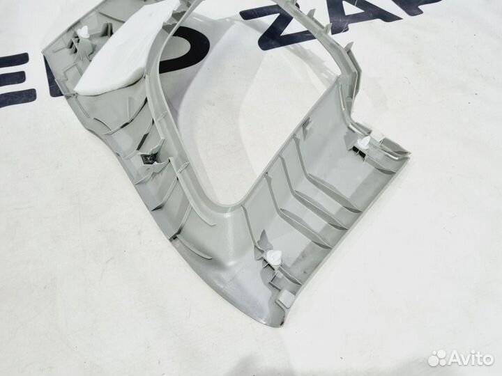 Обшивка стойки Suzuki Vitara P90 M16A 2017