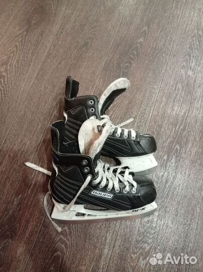 Коньки хоккейные 41 размер бауэр