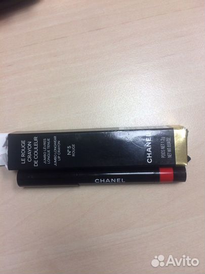 Помада карандаш Chanel(5) красная