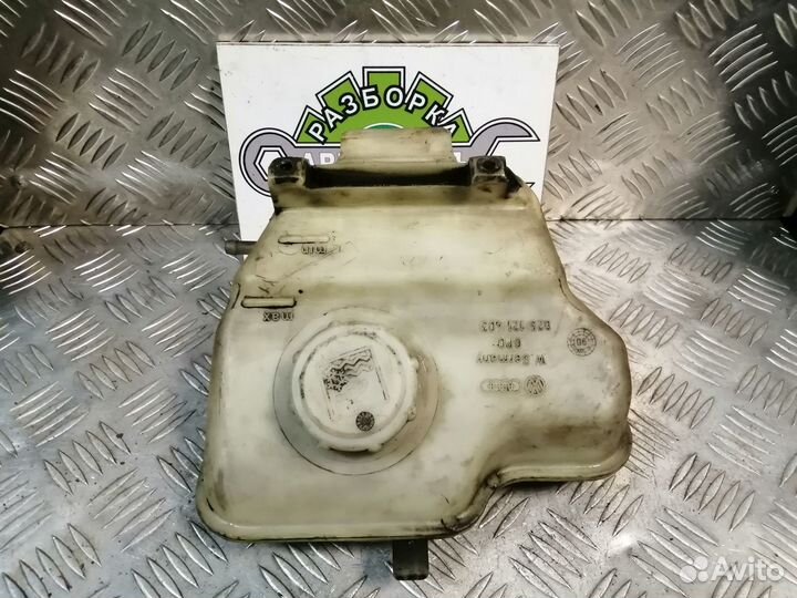 Расширительный бачок Volkswagen Transporter T3