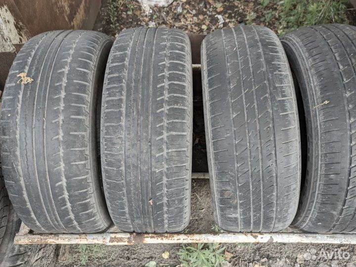 Kumho Solus KL21 215/60 R17 96H