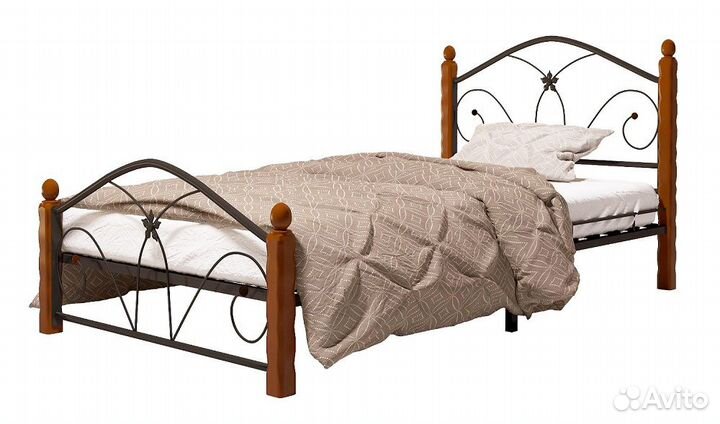 Кровать кованная