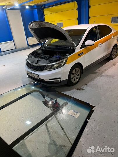 Лобовое стекло Хендай Солярис / Киа Рио