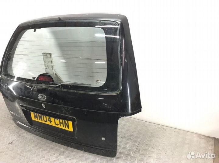 Крышка багажника Kia Carnival 2.9 crdi 2004
