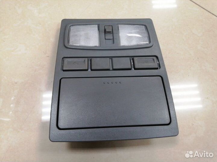 Плафон подсветки салона Lifan X60 внедорожник