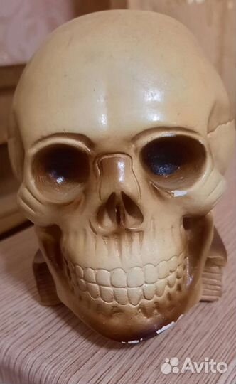 Пепельница череп