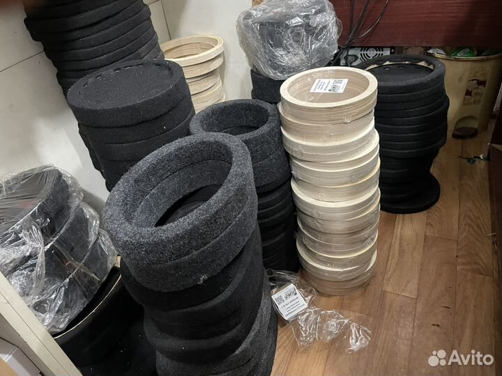 Акустическая полка