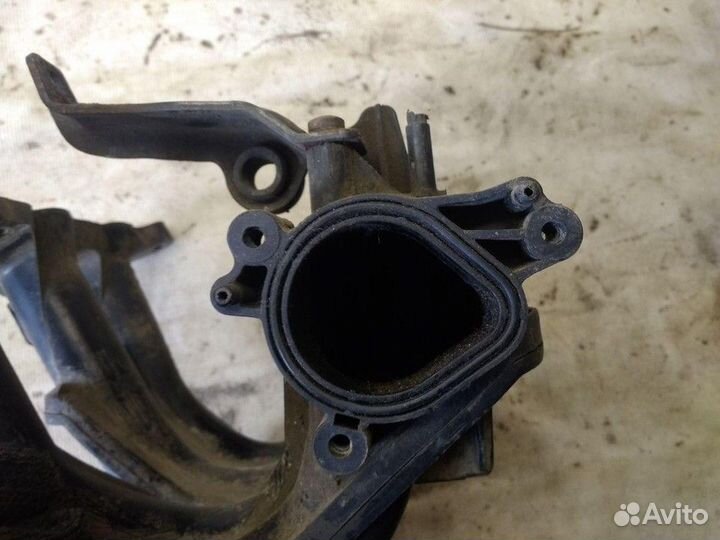 Коллектор впускной Peugeot 307