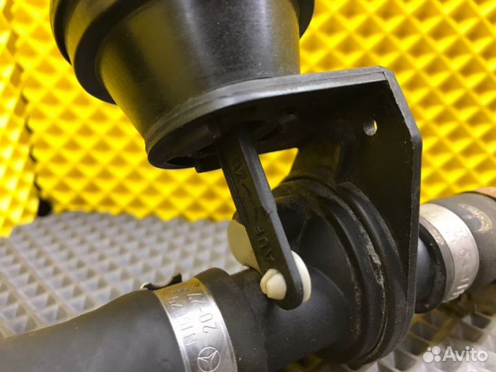 Клапан печки Mercedes-Benz 190E W201 M102.921 2.0I