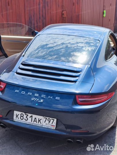 Porshe 911 carrera S 2012