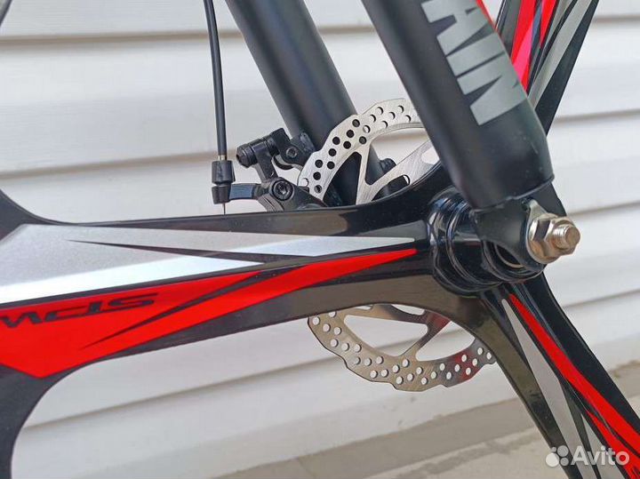 Велосипед на литых дисках