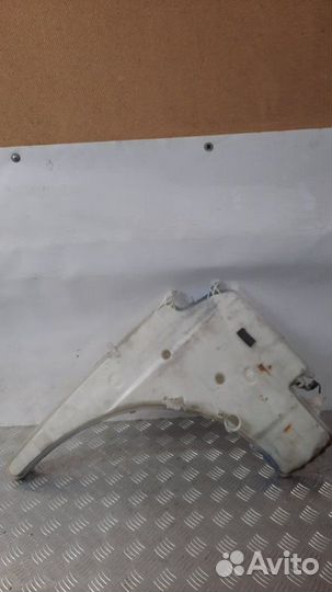 Бачок омывателя Bmw 3 универсал 2.0 2008