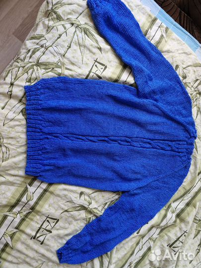 Свитер женский