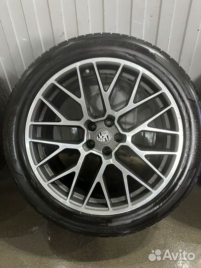 Hankook Ventus S1 Evo3 SUV K127A 265/45 R20 и 295/40 R20 104Y
