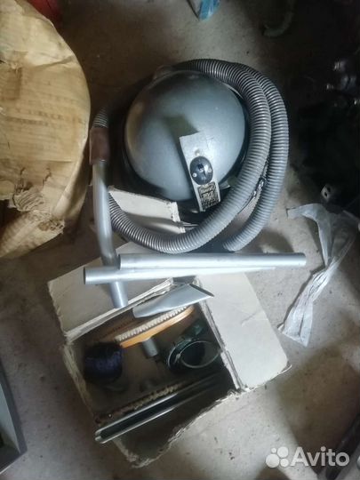 Пылесос эп-2 Вихрь СССР