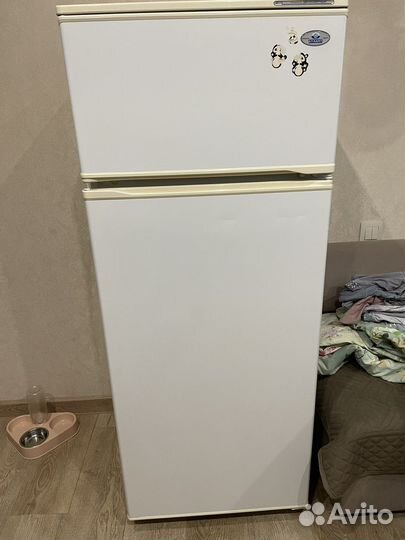 Холодильник бу atlant