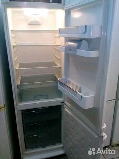 Холодильник 