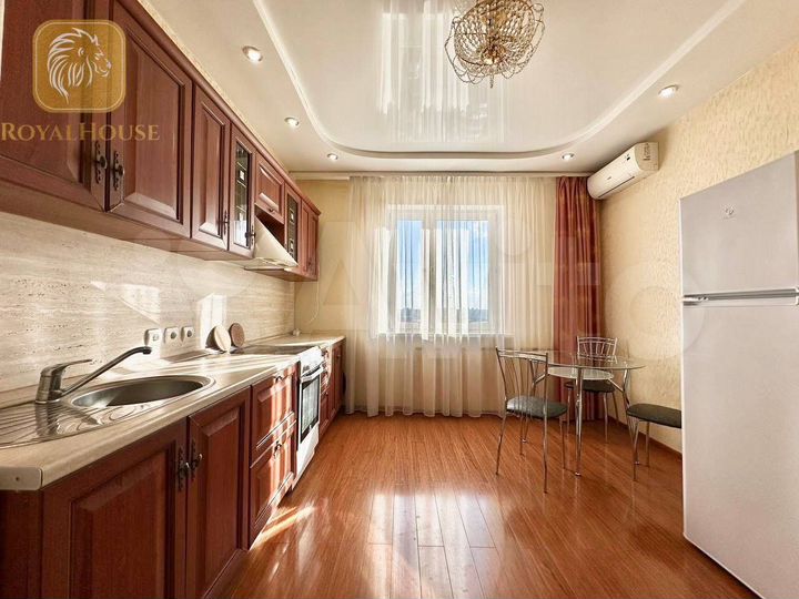 2-к. квартира, 66,1 м², 9/17 эт.