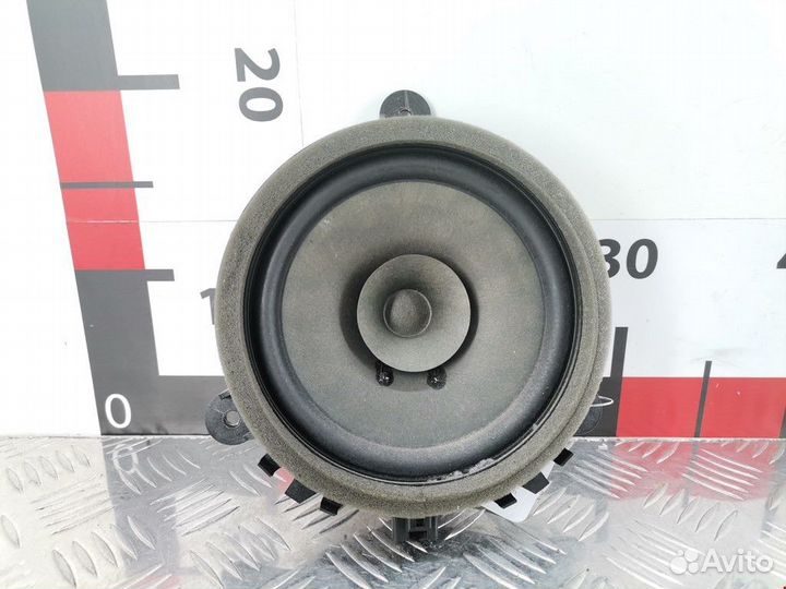Динамик Volvo C30 2007 30657444