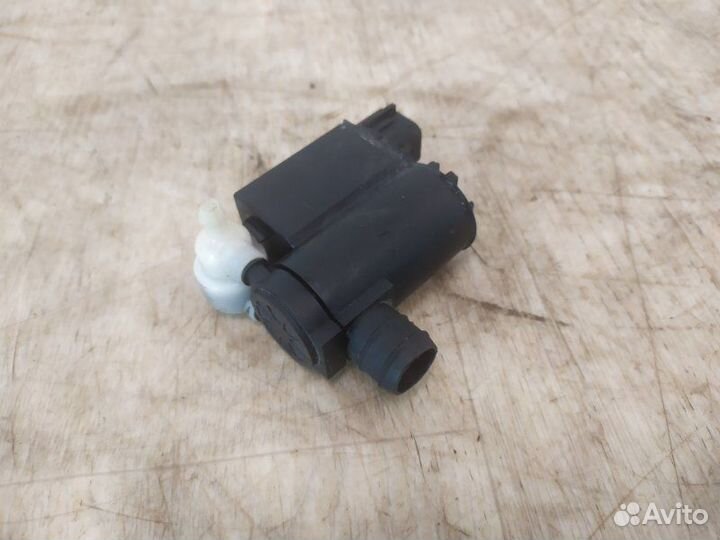 Насос стеклоомывателя Hyundai I-30 2005 2006 2007