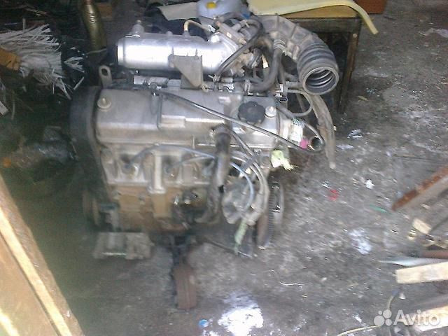 Двигатель 2111 купить. Двигатель 2114 1.5 8 клапанный. ВАЗ 2114 двигатель 1.6. Двигатель 2111 1.5 8. 8 Клап двигатель с коробкой ВАЗ 2114.