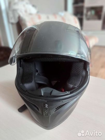 Мото-шлем