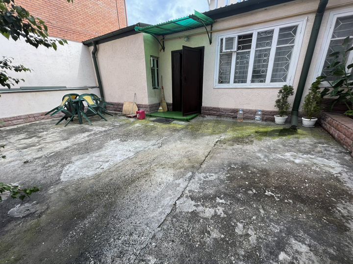 3-к. квартира, 61 м², 1/1 эт.