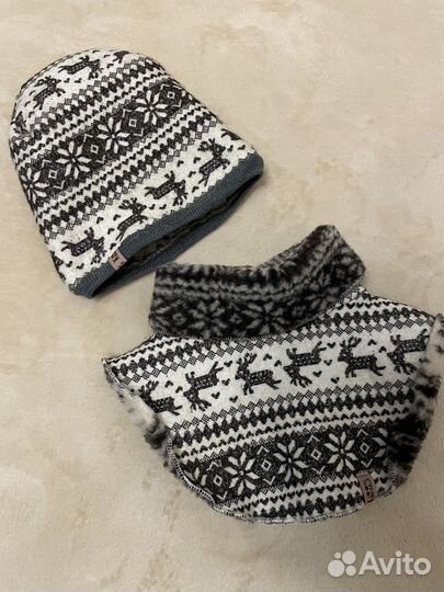 Комплект шапка и шарф