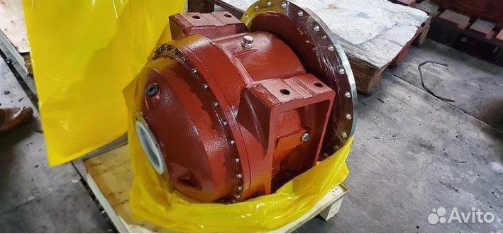 Редуктор автобетоносмесителя