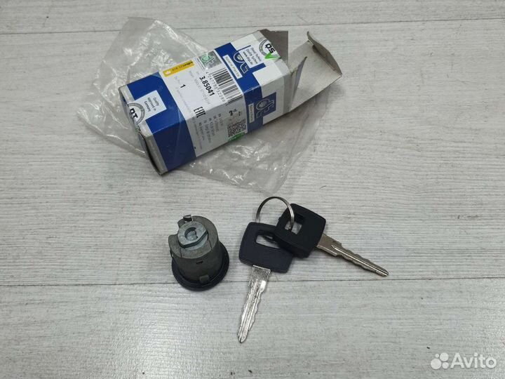 Личинка замка зажигания Man