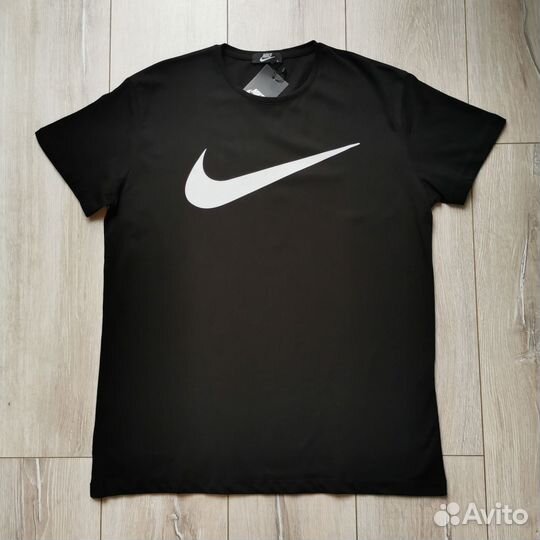Футболка Nike