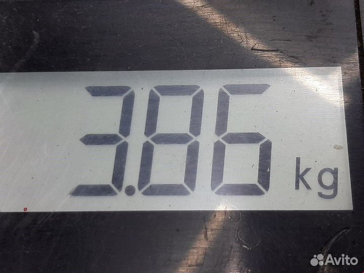 Стекло кузовное боковое правое Toyota Avensis