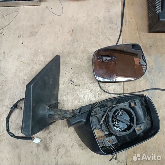 Toyota corolla 150 левое зеркало