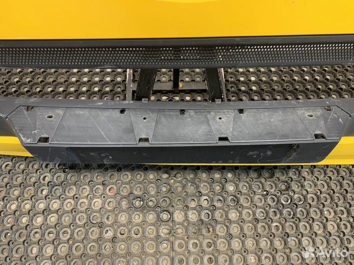 Решетка в бампер Mercedes-Benz Actros