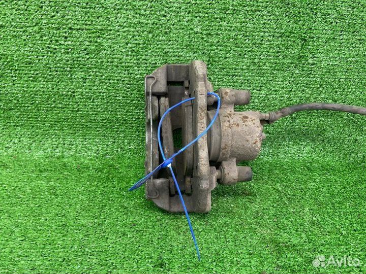 Тормозной суппорт передний левый Ford Focus 2