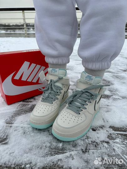 Кроссовки nike air force 1 белые