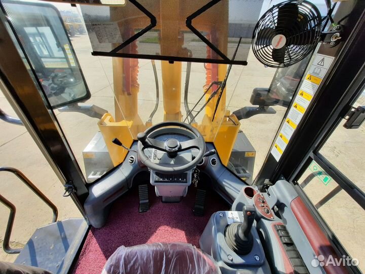 Фронтальный погрузчик Lonking LG863, 2023