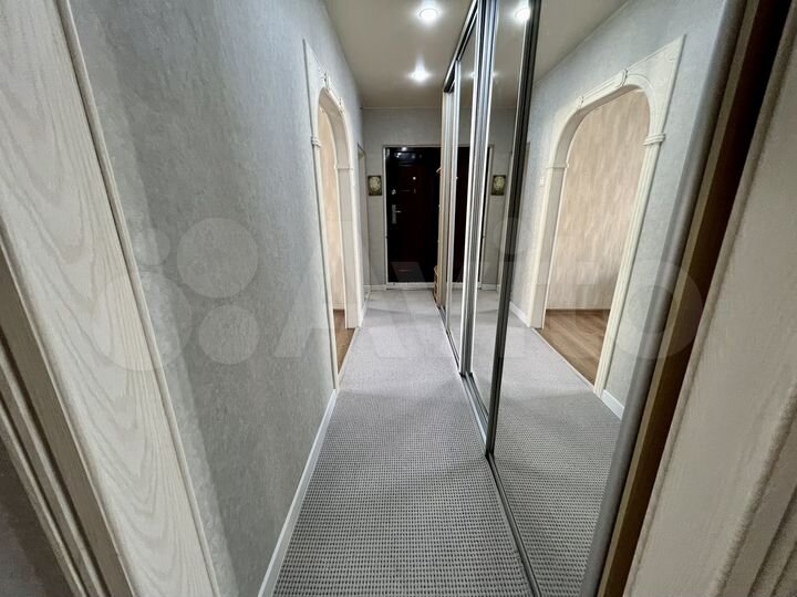 3-к. квартира, 64 м², 5/9 эт.