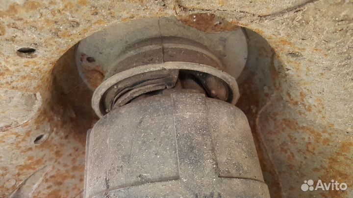 Стойка передняя левая гидро ABC w220 mercedes