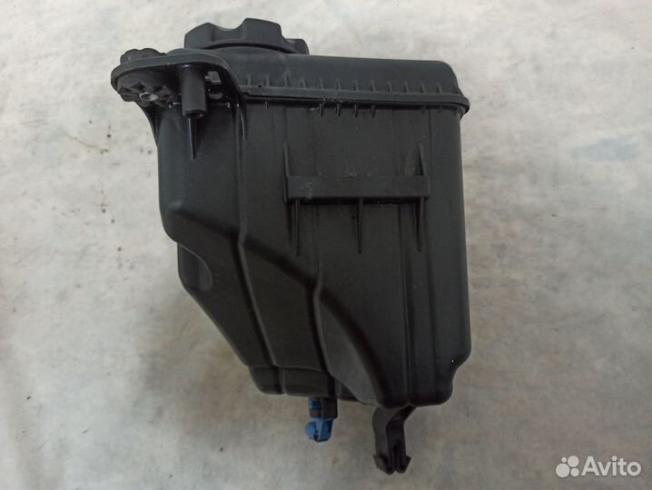 Расширительный бачок BMW 5-серия F10 F11