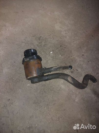 Бачок гур на hyundai solaris