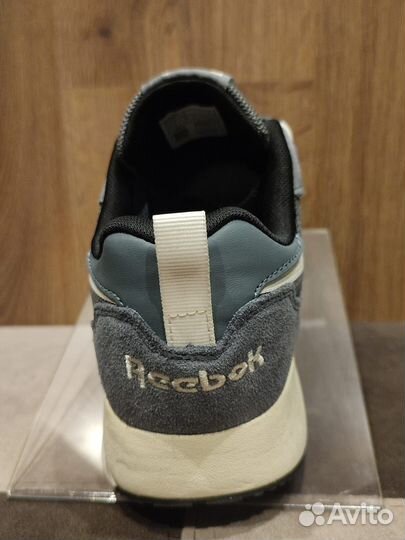 Кроссовки reebok