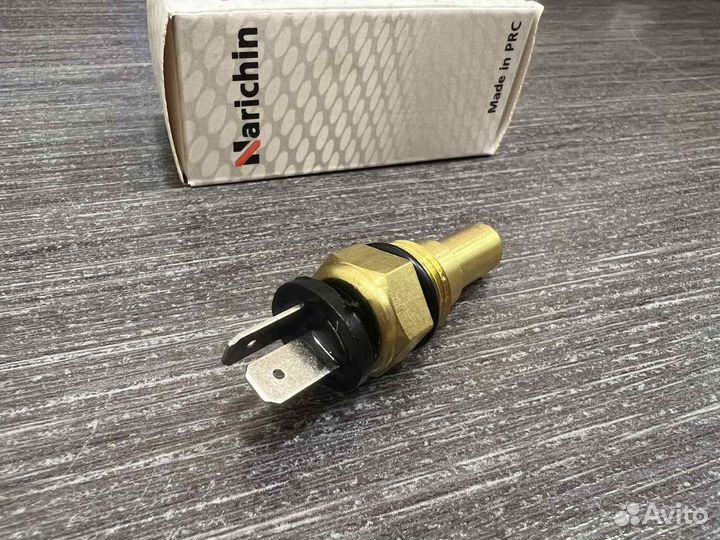 Датчик температуры охлаждающей жидкости