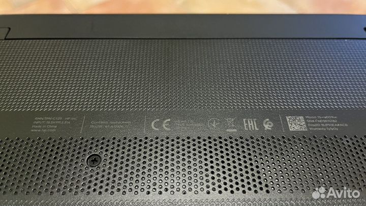 Новый ноутбук HP 15“ TPN-C129 15-ra003ur