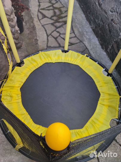 Батут манеж