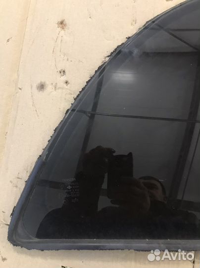 Стекло глухое заднее правое Toyota RAV4(2537)