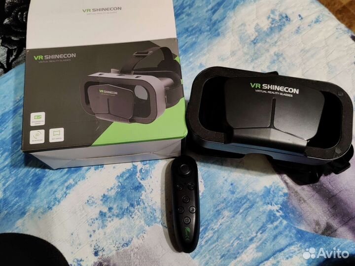 Очки виртуальной реальности с пультом