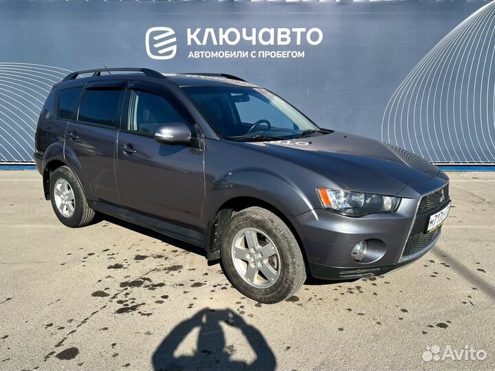 Mitsubishi Outlander 2.0 CVT, 2012, 135 280 км